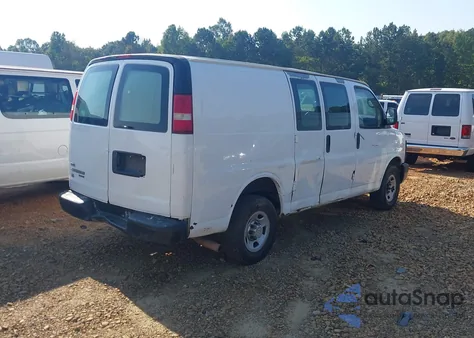 2011 Chevrolet Express 2500 Work Van z USA, uszkodzony, nr VIN 1GCWGFBA0B1114091